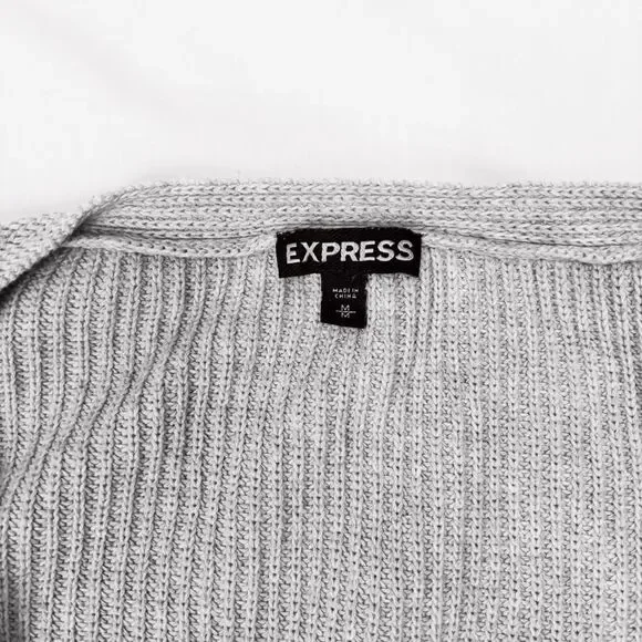 Express V-Neck Lightweight Knit Sweater | Gray | M - Picture 4 of 13